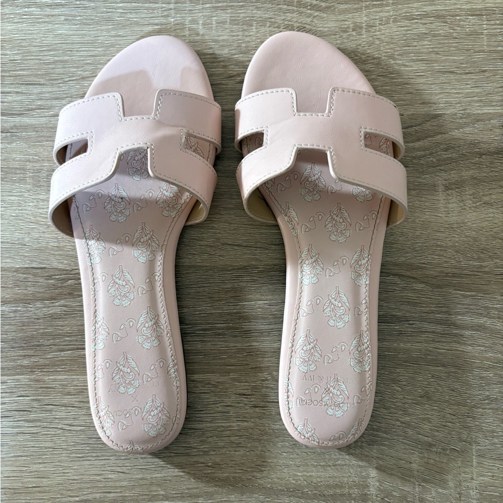 Crown & Ivy Pink Sandals Slide